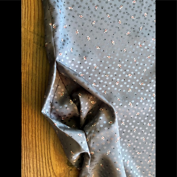 Kimono style silky mini print robe. slate gray Black piping trim OS - Picture 12 of 15